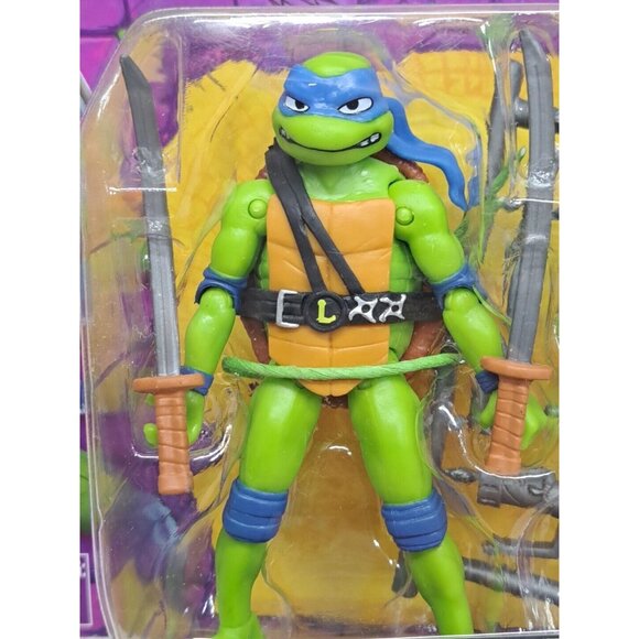 Teenage Mutant Ninja Turtles Leonardo The Leader Action Figure 4+ Playmates Toys - Picture 2 of 7